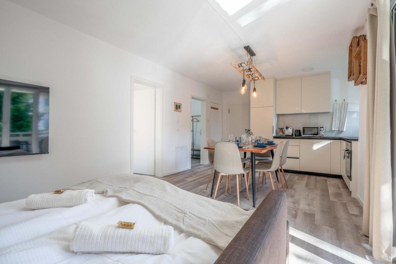 Moderne Wohnung Mit Parkplatz Ostermundigen Екстер'єр фото