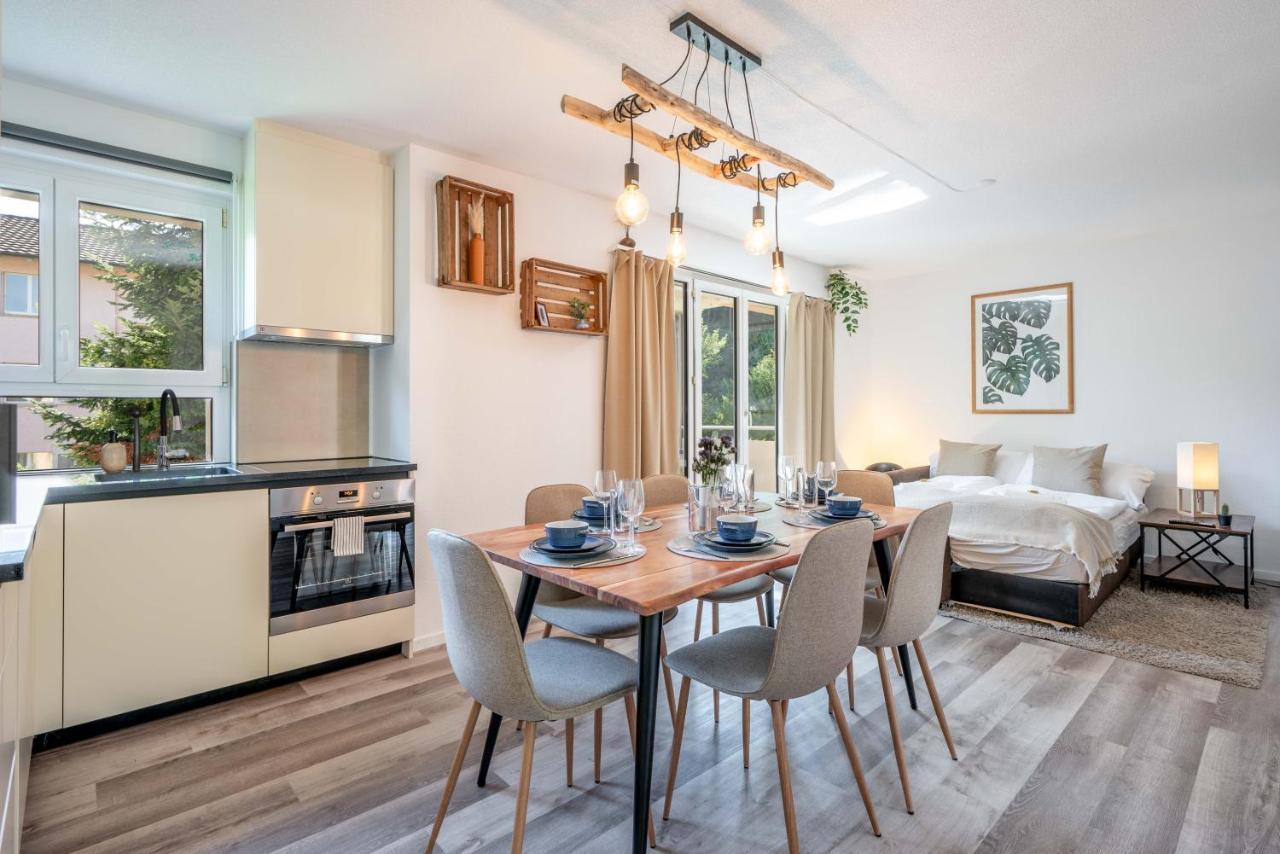 Moderne Wohnung Mit Parkplatz Ostermundigen Екстер'єр фото